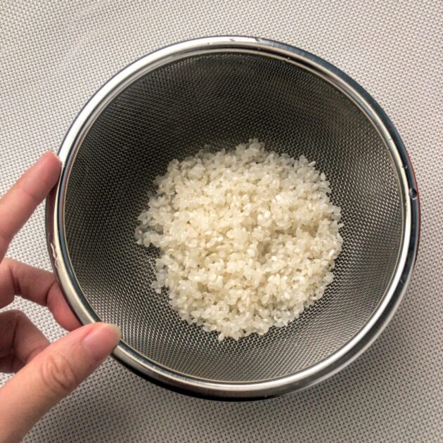 米を研いだ画像